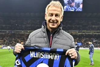 Klinsmann vê Brasil como principal favorito na Copa de 2026 e aposta em retorno de Neymar