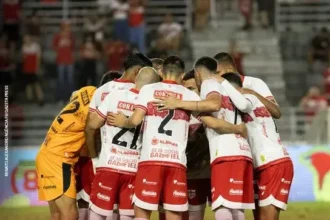 CRB derrota Avaí no Rei Pelé e encosta no G-4 da Série B