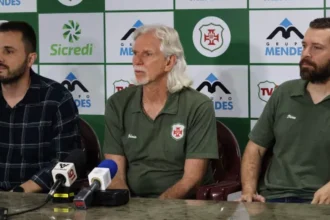 Sérgio Guedes retorna à Portuguesa Santista e mira acesso na Série A3 de 2026