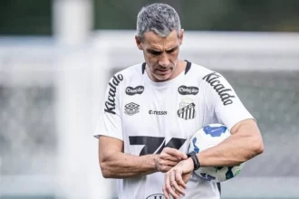 Vojvoda retorna ao Castelão e tenta afirmação no Santos contra o Ceará