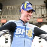 Aldeguer conquista GP da Indonésia marcado por acidente que lesiona Marc Márquez