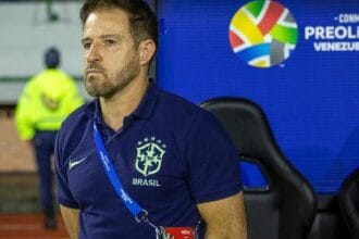 CBF dispensa Ramon Menezes após queda precoce da Seleção Sub-20