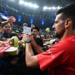 Djokovic encara Munar às 7h30 na abertura das oitavas em Xangai