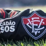 Vitória perde Halter e Carlinhos para o Ba-Vi após expulsões contra o Vasco