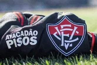 Vitória perde Halter e Carlinhos para o Ba-Vi após expulsões contra o Vasco