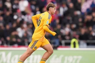 Filho de Gianluigi Buffon estreia pelo Pisa na Série A aos 17 anos