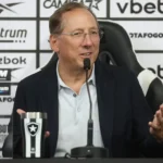 Lesão de Montoro pode dar sequência a Jeffinho no Botafogo