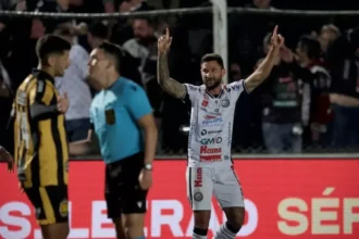 Operário-PR recebe o Athletic pela 31ª rodada da Série B nesta quarta-feira