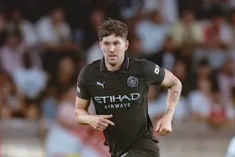 Após série de contusões, John Stones volta à seleção inglesa aos 31 anos