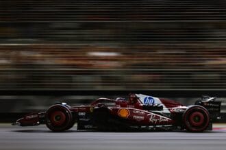 Mercedes mantém Russell e Antonelli para a temporada de mudanças da F1 em 2026