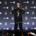 Son supera Messi em gols recentes, lidera vendas e reforça LAFC na MLS