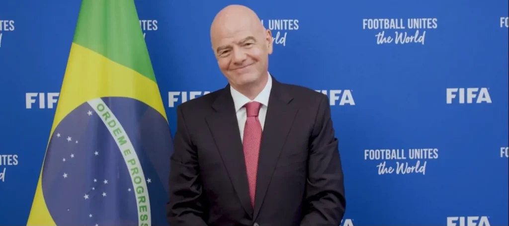 Fifa avalia realizar Copas do Mundo em março ou outubro devido ao clima