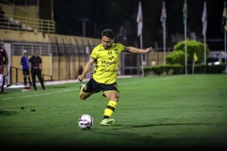 Londrina joga pelo empate; São Bernardo depende da vitória no encerramento da Série C