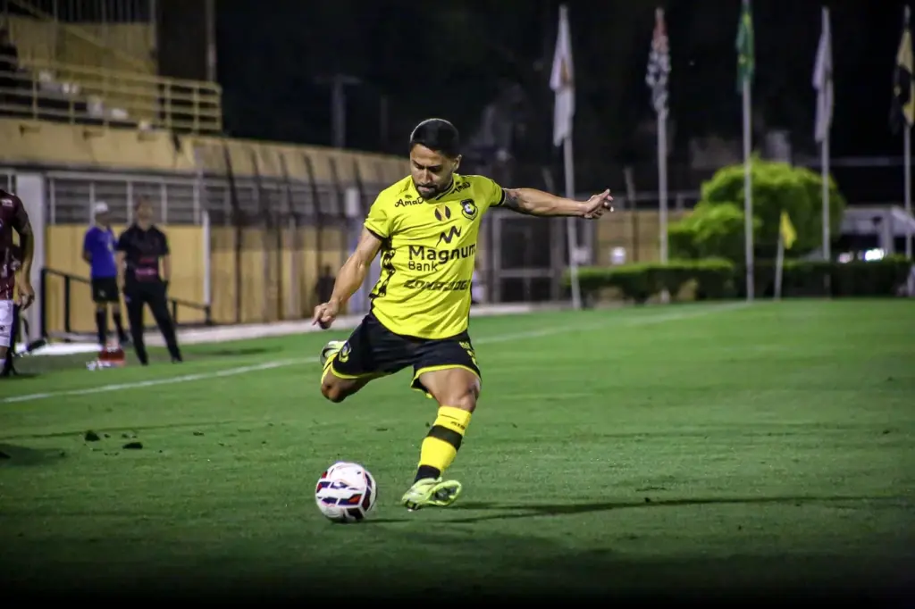 Londrina joga pelo empate; São Bernardo depende da vitória no encerramento da Série C