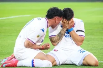 Ignacio Russo dedica gol ao pai Miguel Ángel Russo dois dias após a morte do treinador