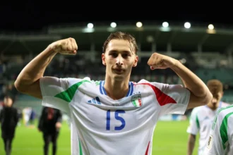 Itália vence Estônia, se distancia de Israel e mantém esperança de classificação direta