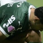 Palmeiras goleia Juventude por 4 a 1 e assume liderança isolada do Brasileirão