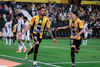 Mandantes fazem a festa e mantêm Novorizontino e Criciúma no G4 da Série B
