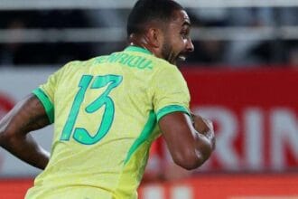 Paulo Henrique marca em estreia pela Seleção e quebra jejum do Vasco desde 2012