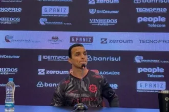 Júnior Rocha avalia queda de rendimento do Caxias na fase final da Série C
