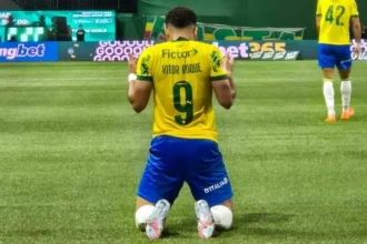 Palmeiras alcança oito vitórias de virada em 2025 e exibe poder de reação