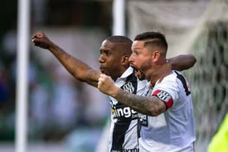 Torcida da Ponte Preta esgota 554 ingressos para a final da Série C em Londrina