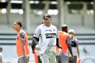 Ponte Preta viaja a Londrina para abrir final da Série C