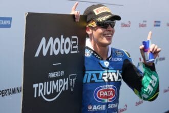 Diogo Moreira garante pole position da Moto2 na Austrália; líder Manuel González sai em terceiro