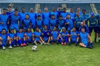 Cruzeiro enfrenta Guarany precisando apenas do empate para erguer a taça da Série B Alagoana 2025