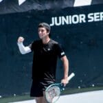 Brasileiros Leonardo Storck e Nathalia Tourinho avançam à decisão do AO Junior Series na Rio Tennis Academy