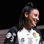 Duda Sampaio celebra sexto título do Corinthians na Libertadores Feminina e vaga inédita no Mundial