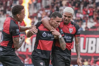 Remo conquista quinta vitória seguida, assume vice-liderança, e Atlético-GO vence clássico na Série B