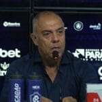 Dirigente Marcos Braz troca insultos com jornalista durante vitória do Remo na Série B