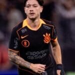 Lesões marcam temporada 2025 de Rodrigo Garro no Corinthians