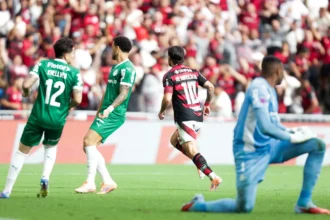 Domingo de futebol registra vitórias do Flamengo e do Bahia e define campeões em torneios femininos e de base
