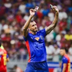 Bahia domina, faz 4 a 0 no Grêmio e encosta no G-5 do Brasileirão