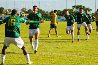 Gol no apagar das luzes recoloca Gaúcho na liderança da Copa FGF