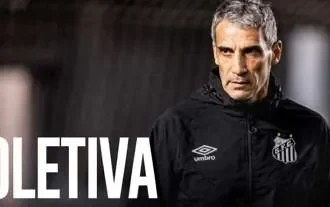 Vojvoda pede apoio da torcida após derrota do Santos para o Vitória