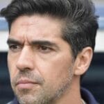 Palmeiras avança para renovar com Abel Ferreira até 2027; volta de Endrick é considerada improvável