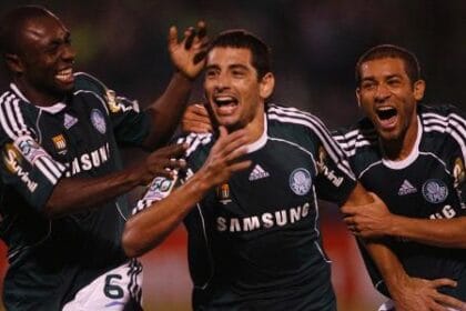 Veterano Domínguez deve ser titular da LDU contra o Palmeiras; goleiro falhou em confronto de 2009
