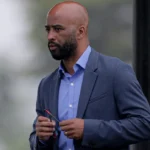 Salário de Fabinho Soldado vira foco de pressão interna no Corinthians