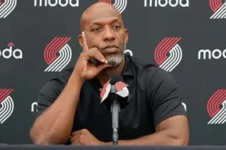 Chauncey Billups é solto após prisão por suspeita de fraude em partidas de pôquer nos EUA