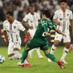 Palmeiras busca reverter 3 a 0 da LDU e encara desafio que remete a 1995