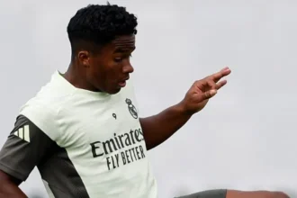 Endrick perde espaço com Xabi Alonso e pode deixar o Real Madrid em janeiro