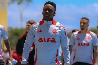 Fluminense recebe Internacional no Maracanã buscando reagir no Brasileirão
