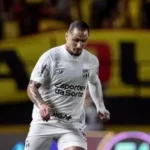 Vina assume protagonismo no Ceará para confronto decisivo com Atlético-MG