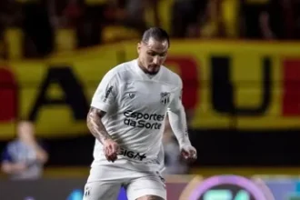 Vina assume protagonismo no Ceará para confronto decisivo com Atlético-MG