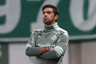 Abel Ferreira aposta em “noite mágica” do Palmeiras e cobra arbitragem sem polêmicas
