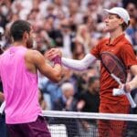 Sinner depende de título em Paris e queda precoce de Alcaraz para recuperar liderança da ATP