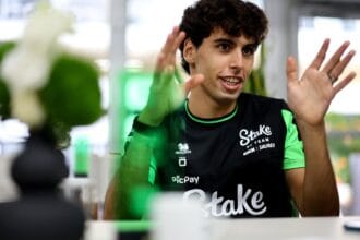 Wehrlein lidera primeiro dia de testes da Fórmula E em Valência; Di Grassi é 13º e Drugovich termina em 19º